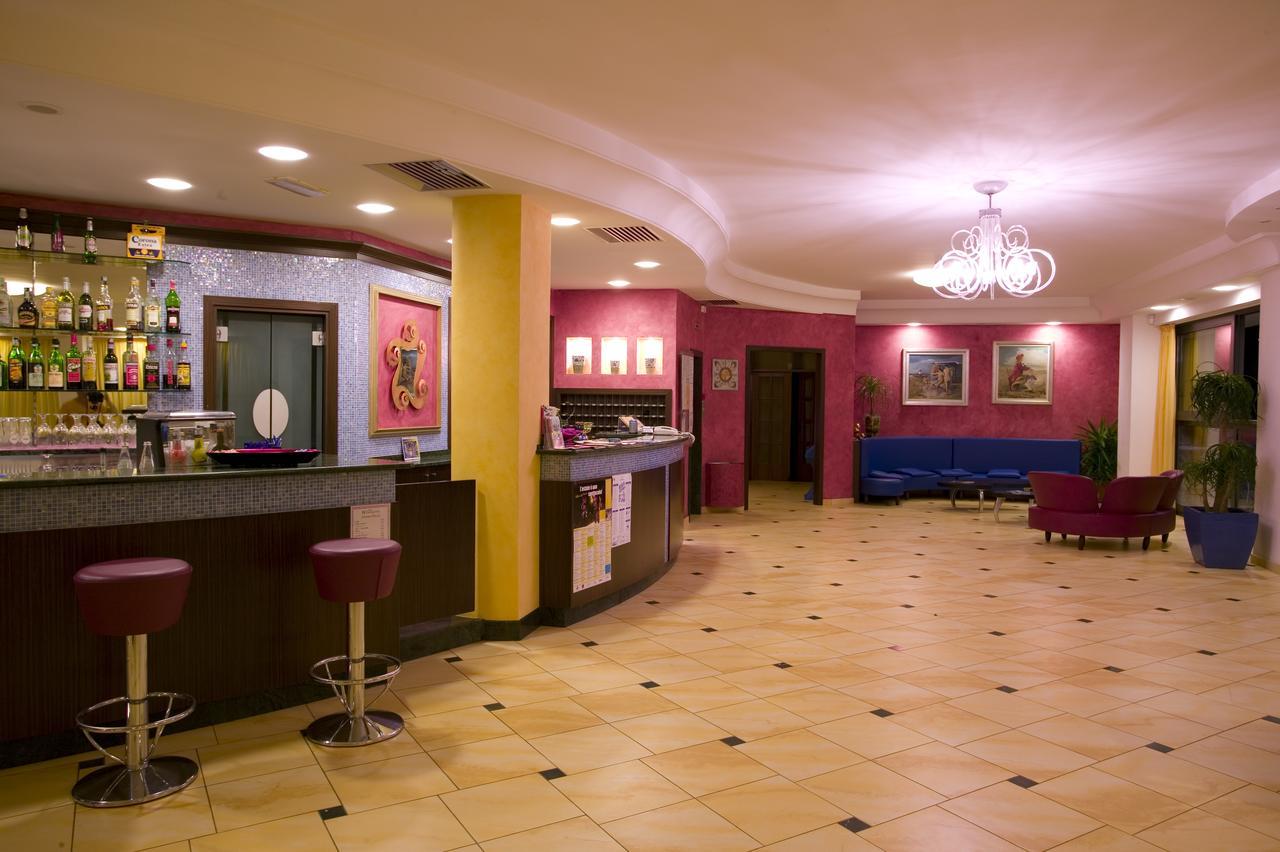 Hotel Semprini Bellaria-Igea Marina Exterior photo