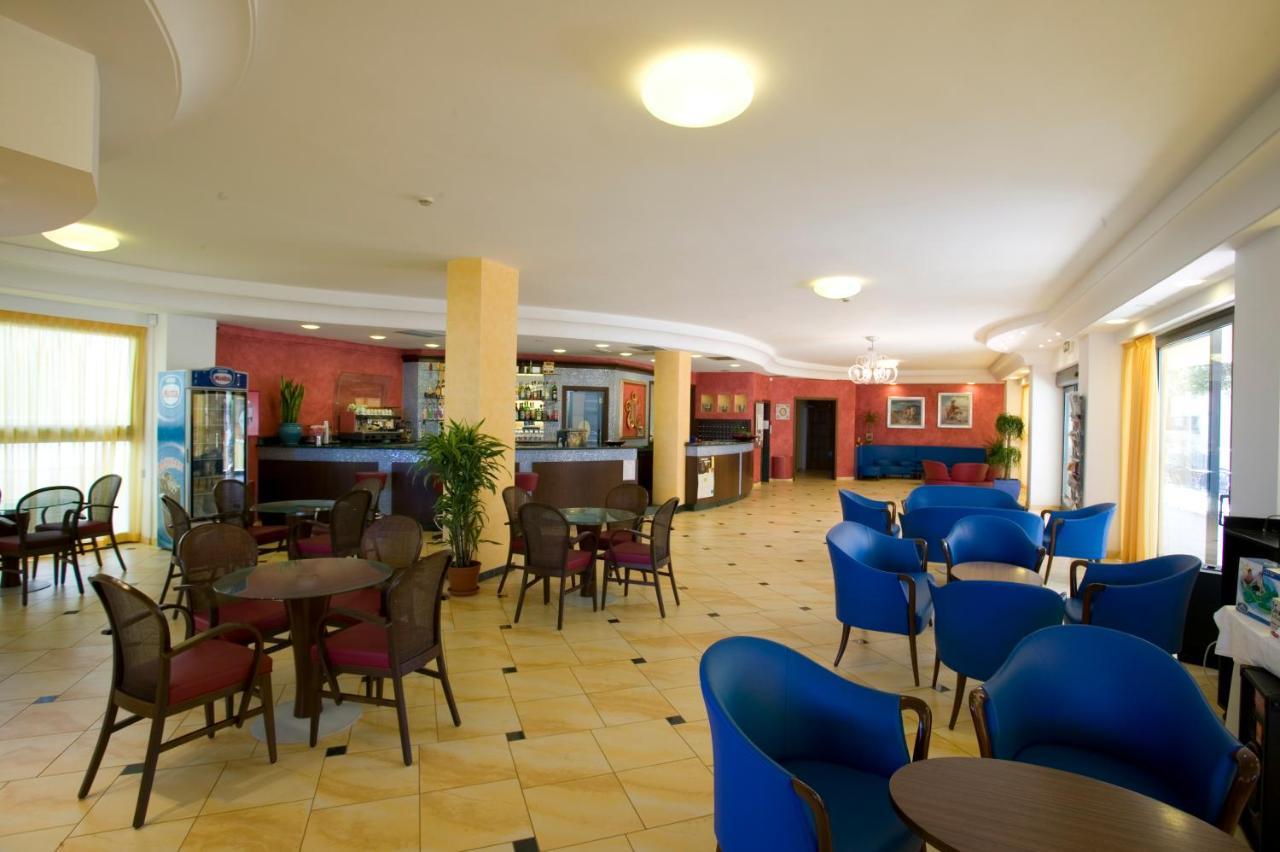 Hotel Semprini Bellaria-Igea Marina Exterior photo